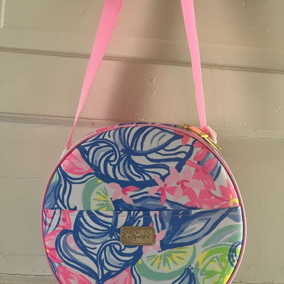 Lilly Pulitzer mini cooler with cups and silverware - Picture 4 of 4